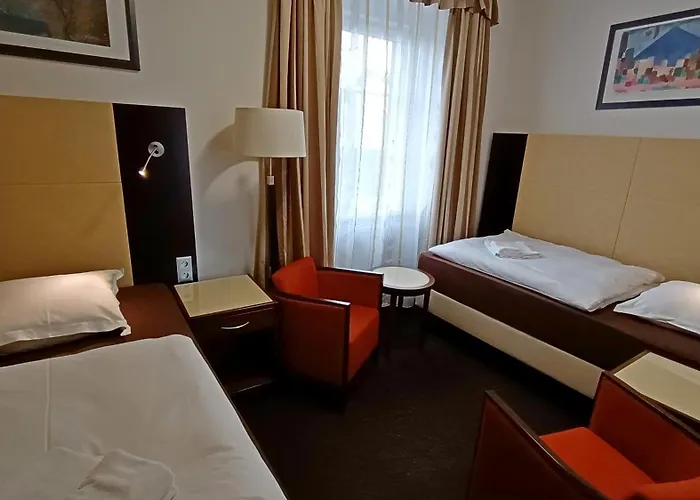 Gato Dalovice Apartman