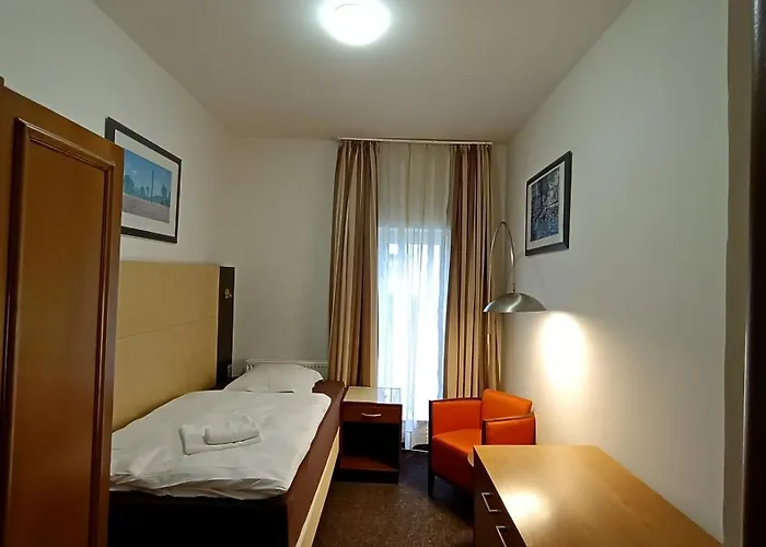 Gato Dalovice Apartman *